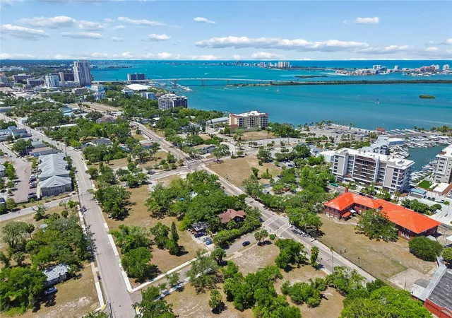 5th image of 809 N Fort Harrison Ave, Clearwater, FL 33755 | MLS# TB8508475