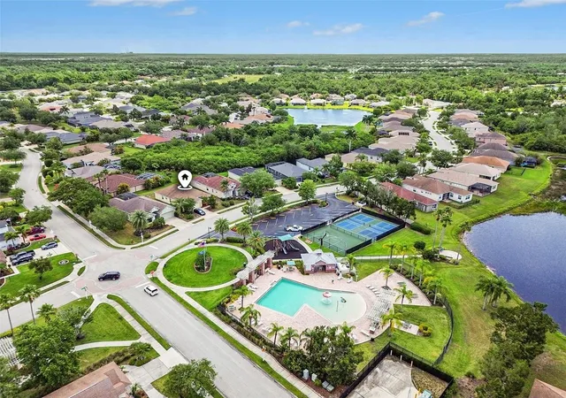 Homes for sale in Parrish, FL | 11567 57th Street Cir E, Parrish, FL 34219 | MLS# A4693577