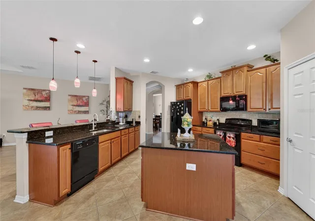 Photo 4 of Single family home for sale at 12607 Geneva Glade Dr, Riverview, FL 33578 | MLS# TB8508508 | Listing updated on 2026-10-08