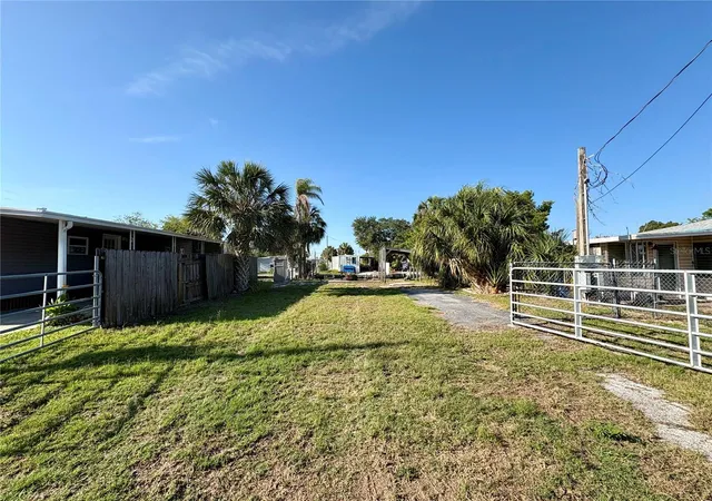4th image of 6832 Albatross Ln, Hudson, FL 34667 | MLS# TB8508533