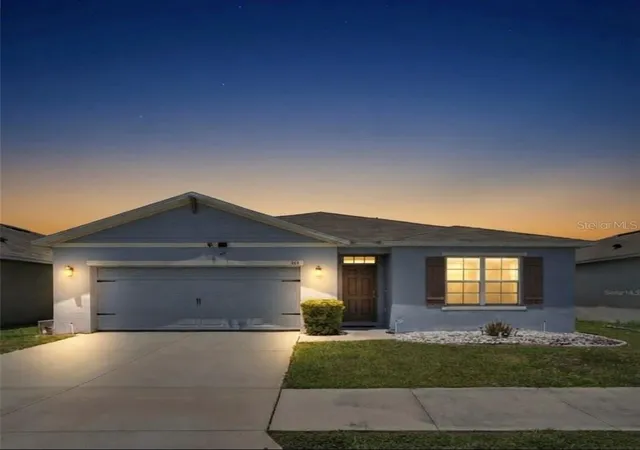 Single family home for sale at 911 Waterville Dr, AUBURNDALE, FL 33823 | MLS# TB8508539
