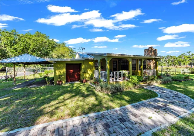 1st image of 13610 Acker Rd, Dover, FL 33527 | MLS# TB8508555
