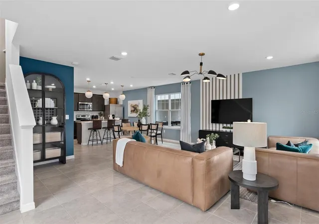 Photo 3 of Sale Pending at 6174 Whispering Glen, Winter Garden, FL 34787 | MLS# O6407807 | Listing updated on 2026-10-01
