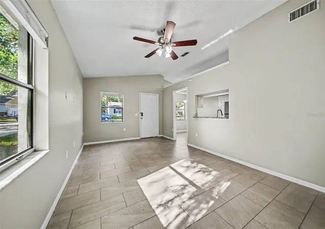 Photo 3 of Single family home for sale at 2710 Lorraine Dr, Leesburg, FL 34748 | MLS# O6407819 | Listing updated on 2026-10-15
