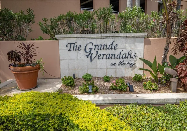 Listing Photo 3 - Condo for sale in building located at 12077 Gandy Blvd N, St. Petersburg, FL 33702 - Unit #332