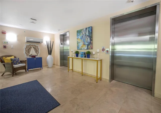 Listing Photo 4 - Condo for sale in building located at 12077 Gandy Blvd N, St. Petersburg, FL 33702 - Unit #332