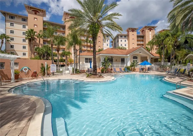 Listing Photo 2 - Condo for sale in building located at 12077 Gandy Blvd N, St. Petersburg, FL 33702 - Unit #332