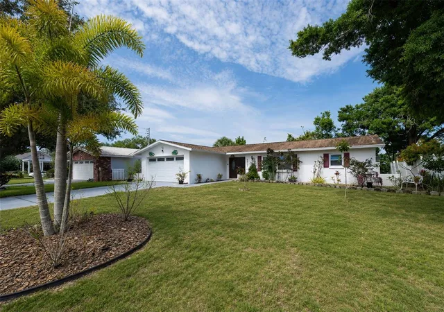 Photo 2 of Single family home for sale at 6212 20th Street S, Saint Petersburg, FL 33712 | MLS# TB8508588 | Listing updated on 2026-09-21