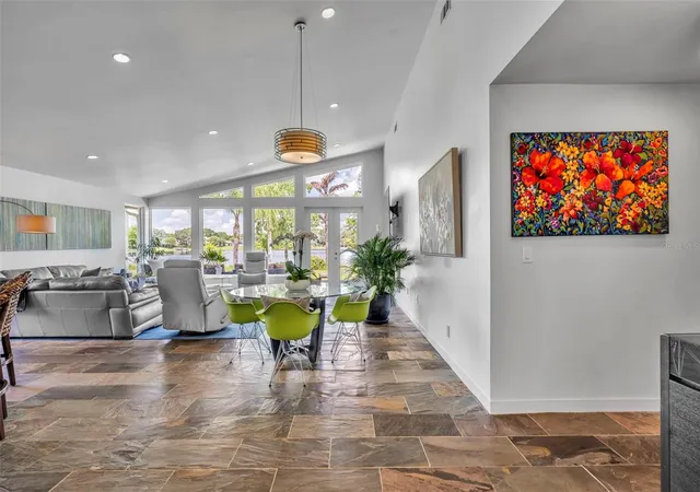 Photo 4 of Single family home for sale at 1841 Lake Spier Dr, Winter Park, FL 32789 | MLS# O6407841 | Listing updated on 2026-09-30