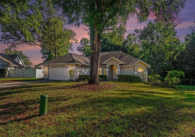 Photo 2 of Single family home for sale at 6607 Se 11th Loop, Ocala, FL 34472 | MLS# O6407849 | Listing updated on 2026-08-26