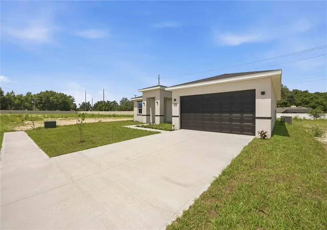 Photo 2 of Single family home for sale at 2122 River Hawk Loop, Winter Haven, FL 33880 | MLS# S5149889 | Listing updated on 2026-09-20