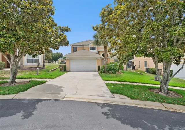 Photo 3 of Single family home for sale at 2694 La Isla Ct, Kissimmee, FL 34747 | MLS# S5149891 | Listing updated on 2026-08-14