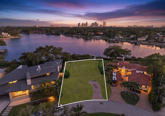 Photo 1 of Land for sale at 1026 Monterey Blvd NE, Saint Petersburg, FL 33704 | MLS# TB8508630 | Listing updated on 2026-05-20