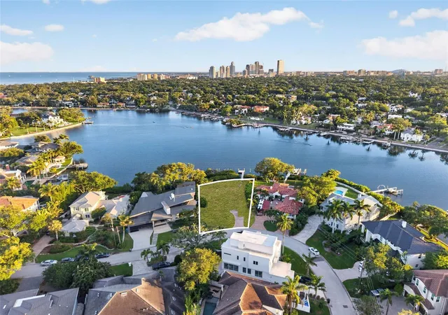Photo 3 of Land for sale at 1026 Monterey Blvd NE, Saint Petersburg, FL 33704 | MLS# TB8508630 | Listing updated on 2026-05-20