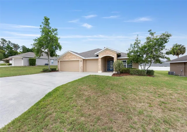 5th image of 915 Se 69Th Ave, Ocala, FL 34472 | MLS# OM724730