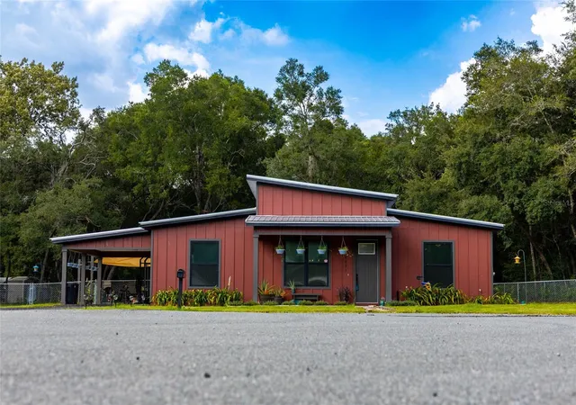 Photo 4 of Single family home for sale at 8031 NW 172nd Lane, Fanning Springs, FL 32693 | MLS# GC540343 | Listing updated on 2026-07-25