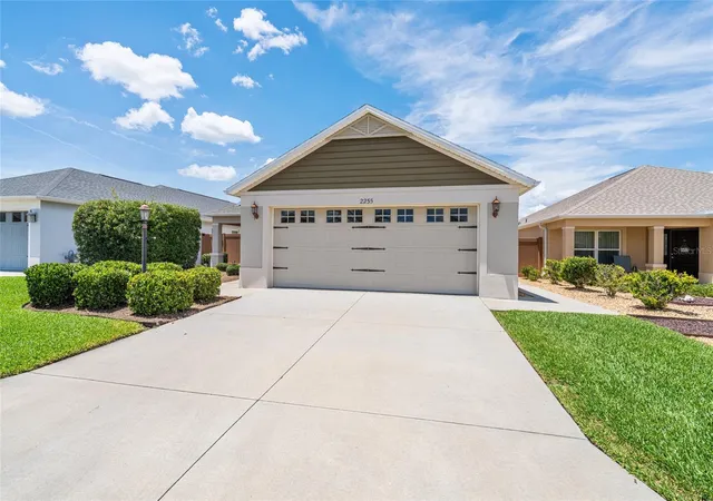 Homes for sale in The Villages, FL | 2255 Patricia Pl, The Villages, FL 32163 | MLS# G5112381