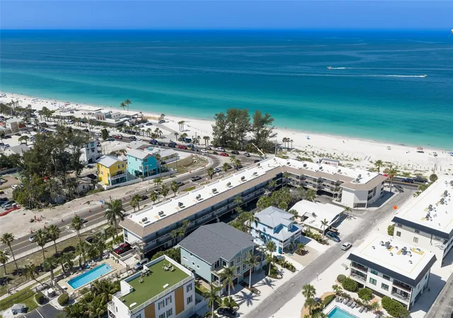 2nd image of 109 6th St N #B, Bradenton Beach, FL 34217 | MLS# A4693629