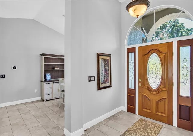 4th image of 2654 Crystal Cir, Dunedin, FL 34698 | MLS# TB8508679