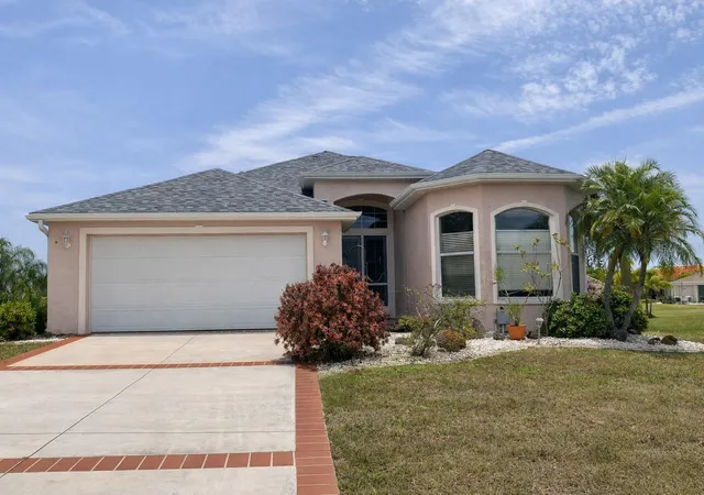 Photo 1 of Single family home for sale at 18146 Avonsdale Cir, Port Charlotte, FL 33948 | MLS# TB8508683 | Listing updated on 2026-08-20