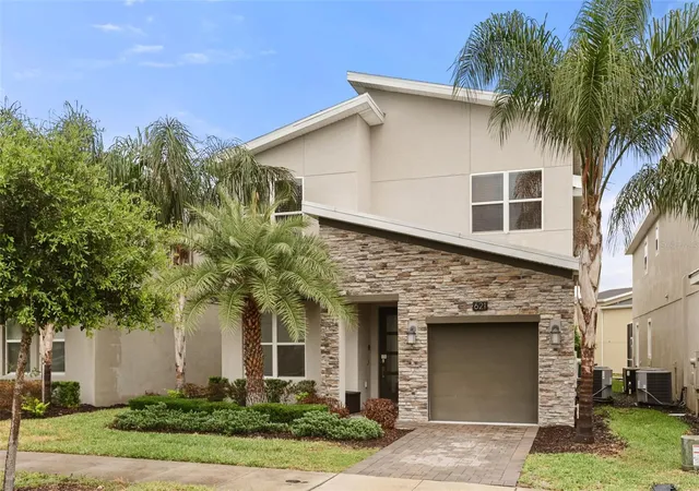 Photo 1 of Single family home for sale at 621 Drop Shot Dr, Davenport, FL 33896 | MLS# O6407918 | Listing updated on 2026-08-21