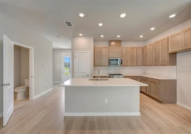 Photo 3 of Single family home for sale at 2823 Crimson Cap St, Odessa, FL 33556 | MLS# TB8508703 | Listing updated on 2026-10-05