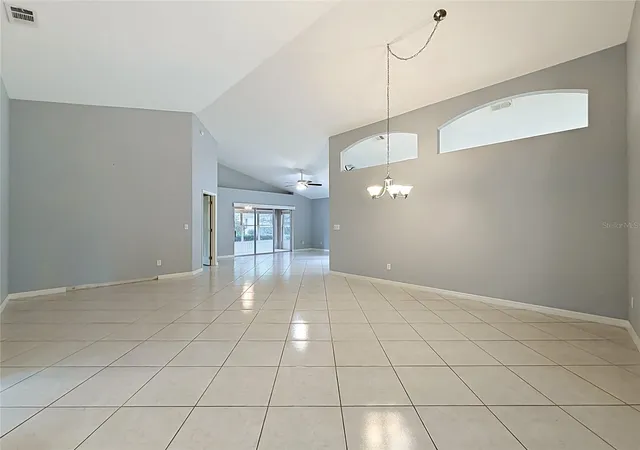 5th image of 3811 Westerham Dr, Clermont, FL 34711 | MLS# S5149915