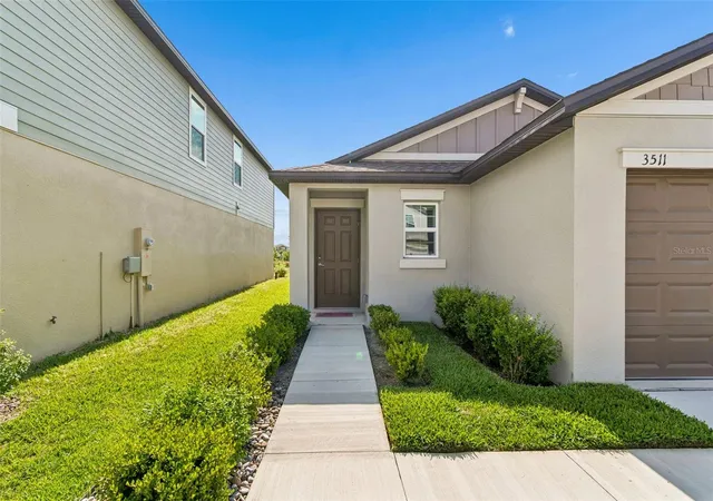 2nd image of 3511 Great Park Ct, Plant City, FL 33565 | MLS# TB8508728