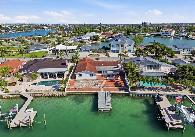 1st image of 4 Bellevue Dr, Treasure Island, FL 33706 | MLS# TB8508743