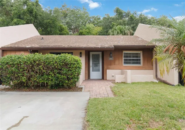 Photo 2 of Townhouse for sale at 3062 Stonecastle Rd, Orlando, FL 32822 | MLS# S5149928 | Listing updated on 2026-10-20