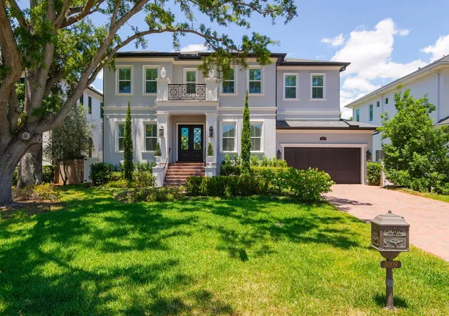 Homes for sale in Tampa, FL | 5009 W Leona St, Tampa, FL 33629 | MLS# TB8508774