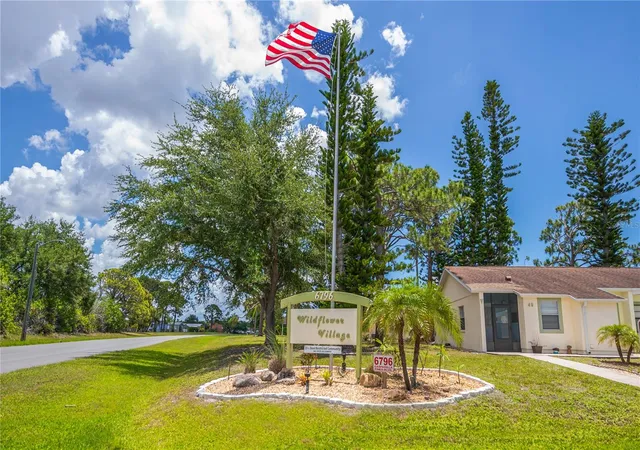 2nd image of 6796 Gasparilla Pines Blvd, ENGLEWOOD, FL 34224