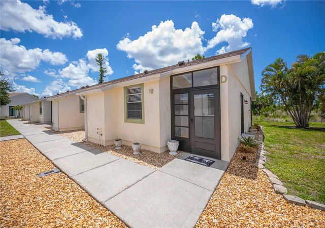 3rd image of 6796 Gasparilla Pines Blvd, ENGLEWOOD, FL 34224