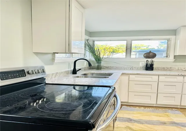 Photo 4 of Single family home for sale at 5654 12th Street, Zephyrhills, FL 33542 | MLS# TB8508798 | Listing updated on 2026-08-12