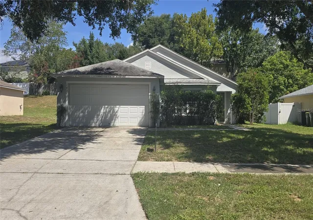 Homes for sale in Clermont, FL | 1836 Ridge Valley St, Clermont, FL 34711 | MLS# G5112397