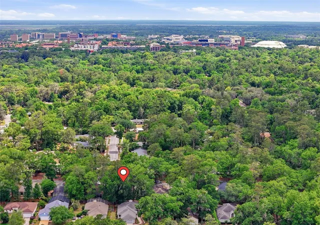 Photo 2 of Single family home for sale at 1736 Nw 16th Place, Gainesville, FL 32605 | MLS# GC540355 | Listing updated on 2026-07-30