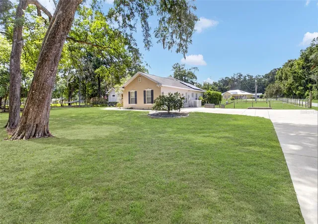4th image of 150 Ne 49Th St, Ocala, FL 34479 | MLS# OM724760