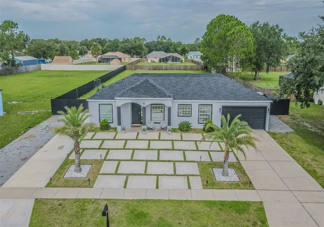 Photo 2 of Single family home for sale at 12121 Colonial Ests Ln, Riverview, FL 33579 | MLS# TB8508832 | Listing updated on 2026-09-18