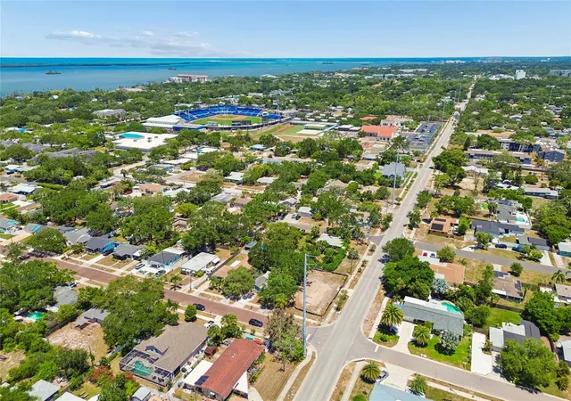 1st image of 558 Roanoke St, Dunedin, FL 34698 | MLS# TB8508838
