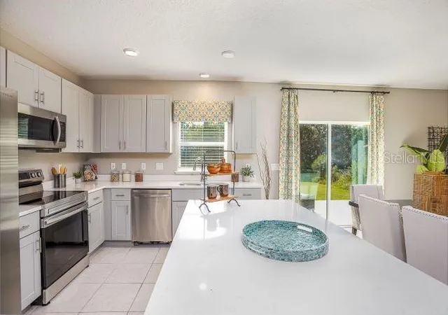 Photo 4 of Single family home for sale at 31576 Wild Grape Ln, Brooksville, FL 34602 | MLS# O6408060 | Listing updated on 2026-09-15
