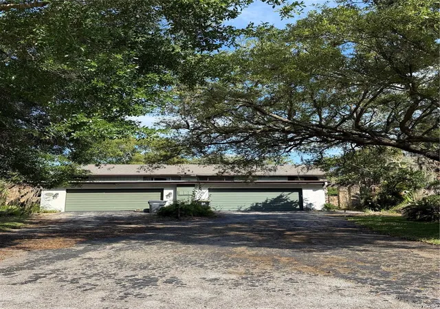 Photo 1 of Single family home for sale at 8 Canterbury Dr, Haines City, FL 33844 | MLS# O6408066 | Listing updated on 2026-06-24