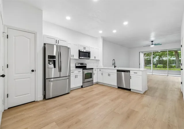 5th image of 4911 Barnstead Dr, Riverview, FL 33578 | MLS# TB8508859