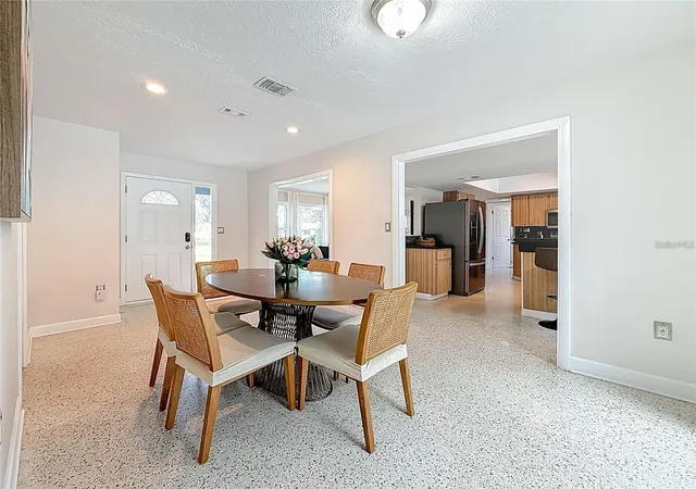 5th image of 14626 Wildwood Dr, Largo, FL 33774 | MLS# TB8508866