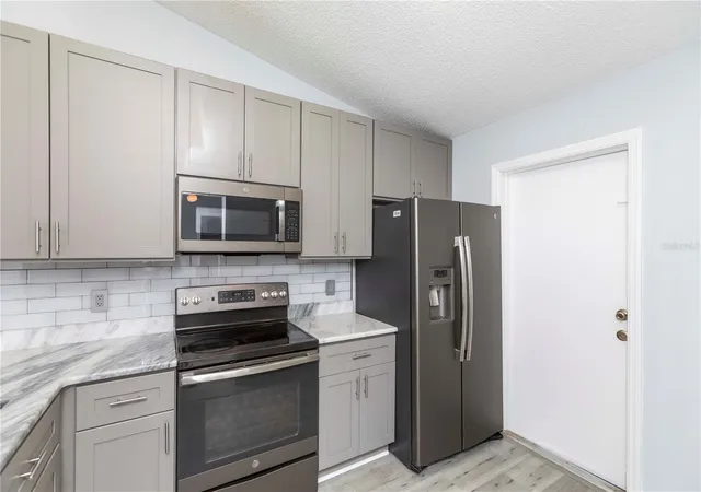 2nd image of 327 Phlox Dr #327, Palm Harbor, FL 34684 | MLS# W7885784