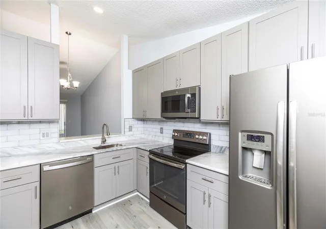 3rd image of 327 Phlox Dr #327, Palm Harbor, FL 34684 | MLS# W7885784