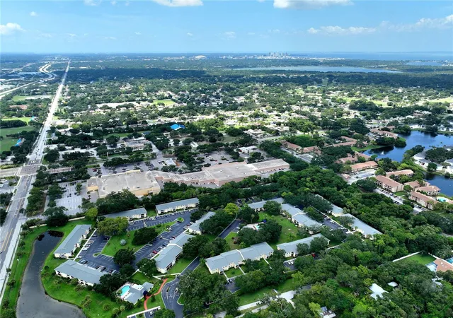 2nd image of 3001 58Th Ave S Ave S, Saint Petersburg, FL 33712