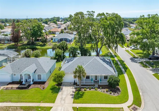 Homes for sale in Edgewater, FL | 339 Mariners Gate Dr, Edgewater, FL 32141 | MLS# NS1088232