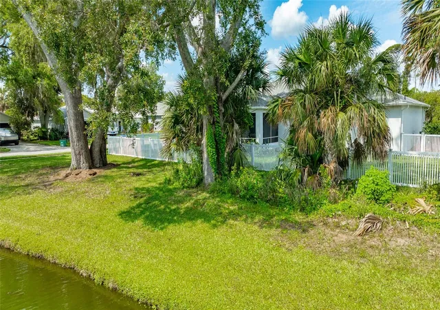 Homes for sale in Edgewater, FL | 339 Mariners Gate Dr, Edgewater, FL 32141 | MLS# NS1088232