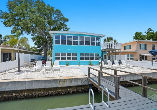 3rd image of 2311 Bay Blvd, Indian Rocks Beach, FL 33785 | MLS# TB8508876