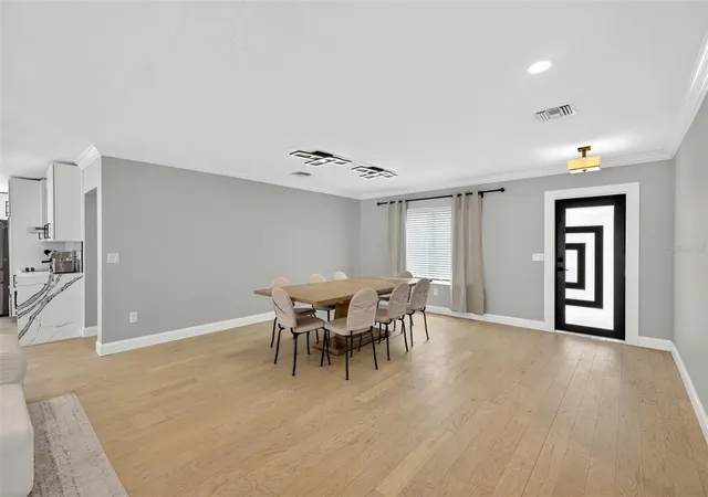 Photo 5 of Single family home for sale at 5073 Higel Ave, Sarasota, FL 34242 | MLS# A4693713 | Listing updated on 2026-08-31